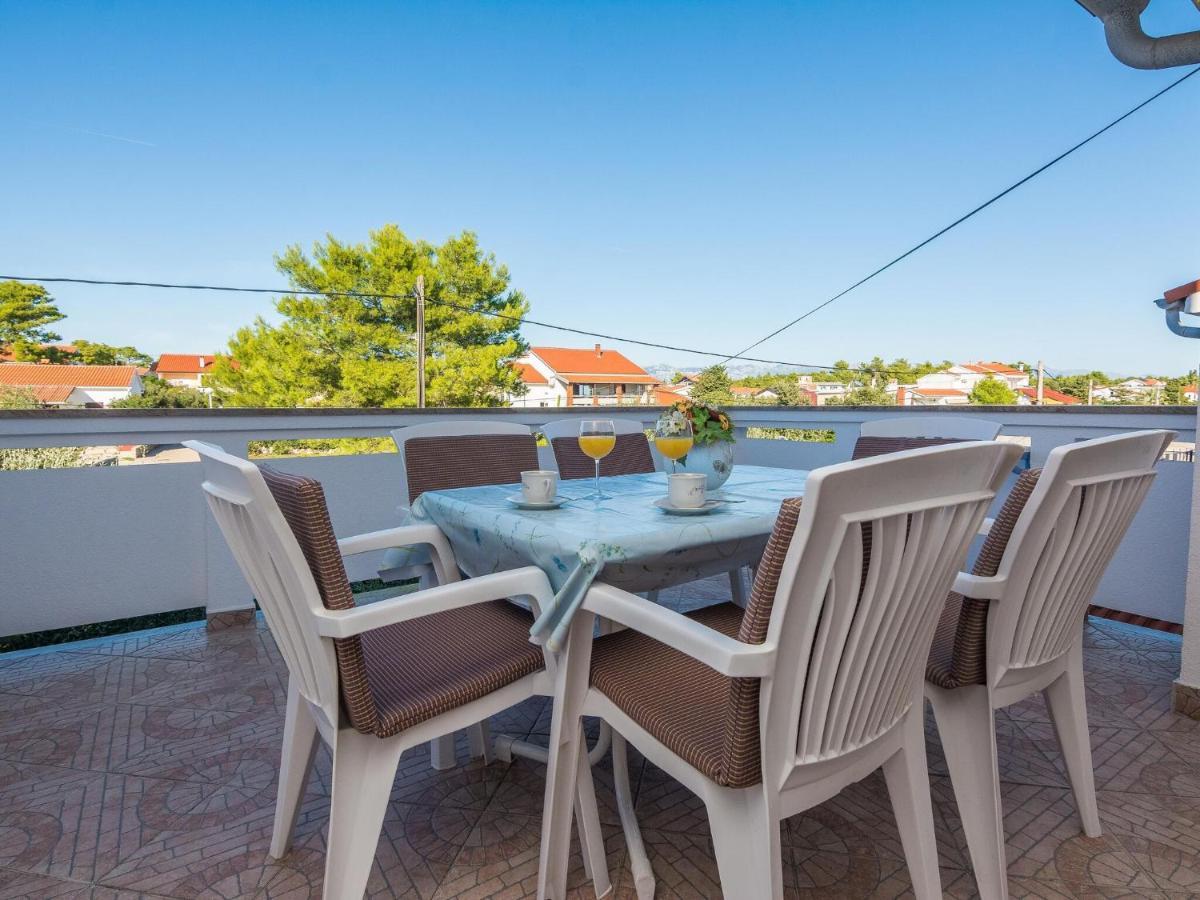Apartments In House Liveric, In Vir At The Beach Екстериор снимка